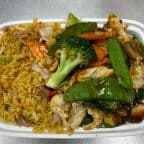 Best C21. Chicken w. Garlic Sauce (Combination Plate) in Galloway, NJ